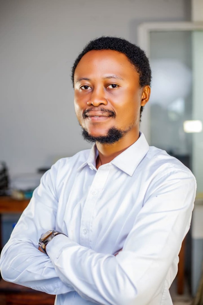 Jonathan Kayembe